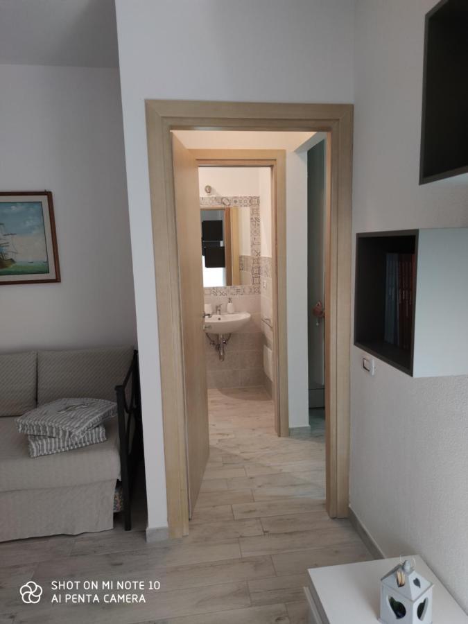 Appartamento Fronte Mare Palau Ngoại thất bức ảnh